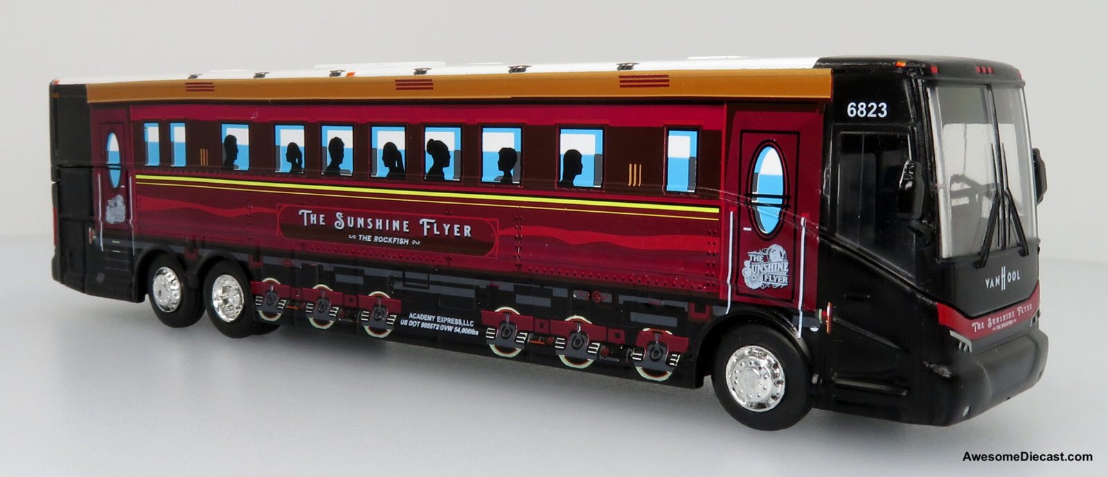 Iconic Replicas Vanhool CX-45 Flix Coach Bus 1/87 Scale-HO Scale-Rare New Old Stock 5 Long Adult Collectible